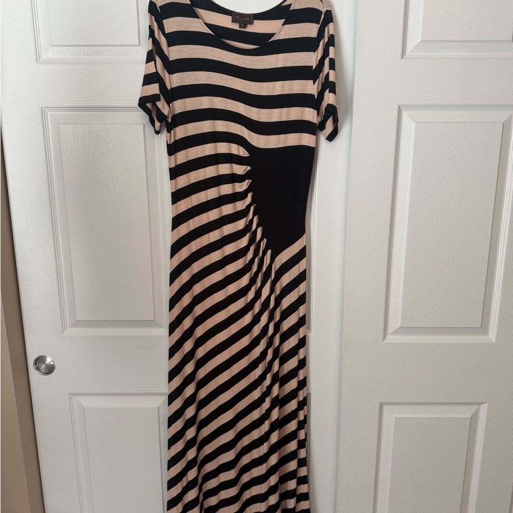 Trulli Short Sleeve Maxi Dress Roused Waist Black/Tan Stripped Size XL
